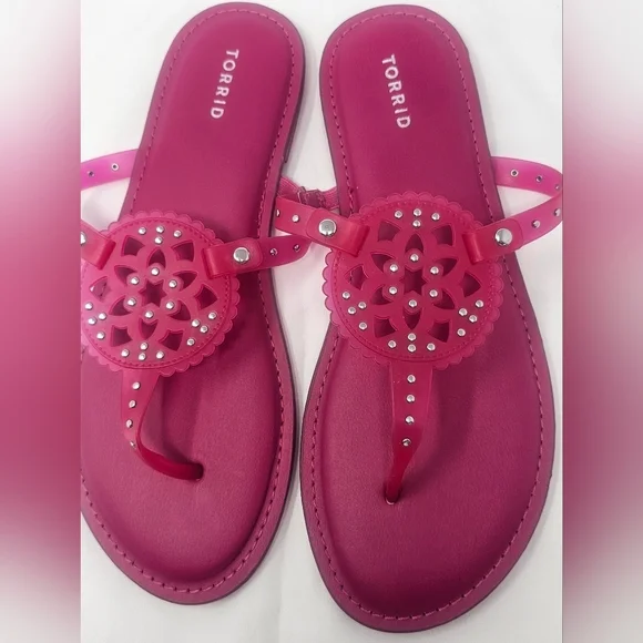 Torrid Women's Medallion T-Strap Jelly Thong Flat Sandals Fuschia NEW Size 10WW - Picture 10 of 12